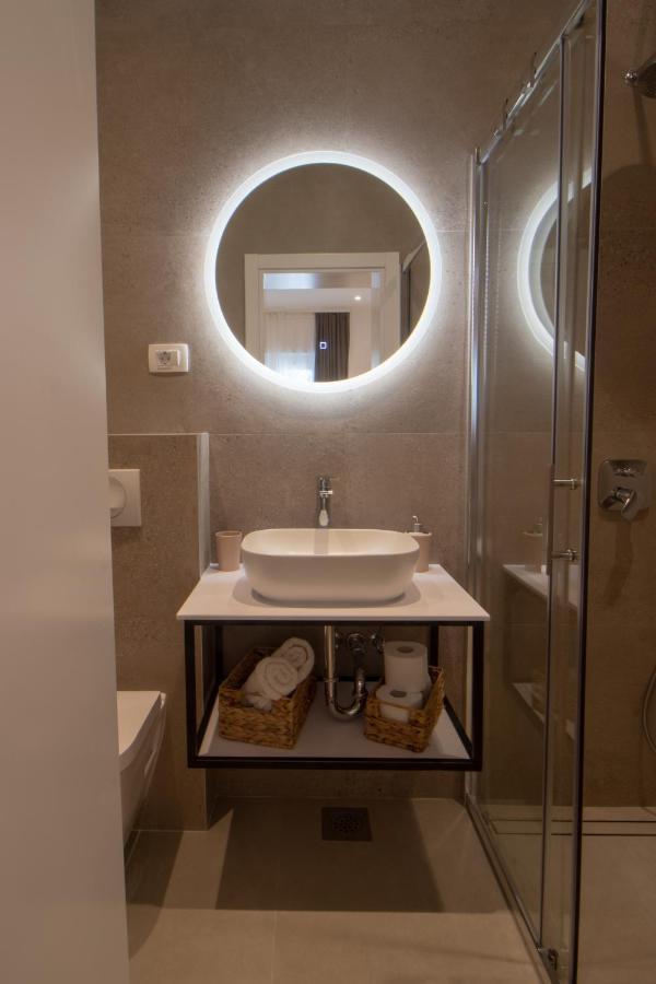 Kiwi Apartment *